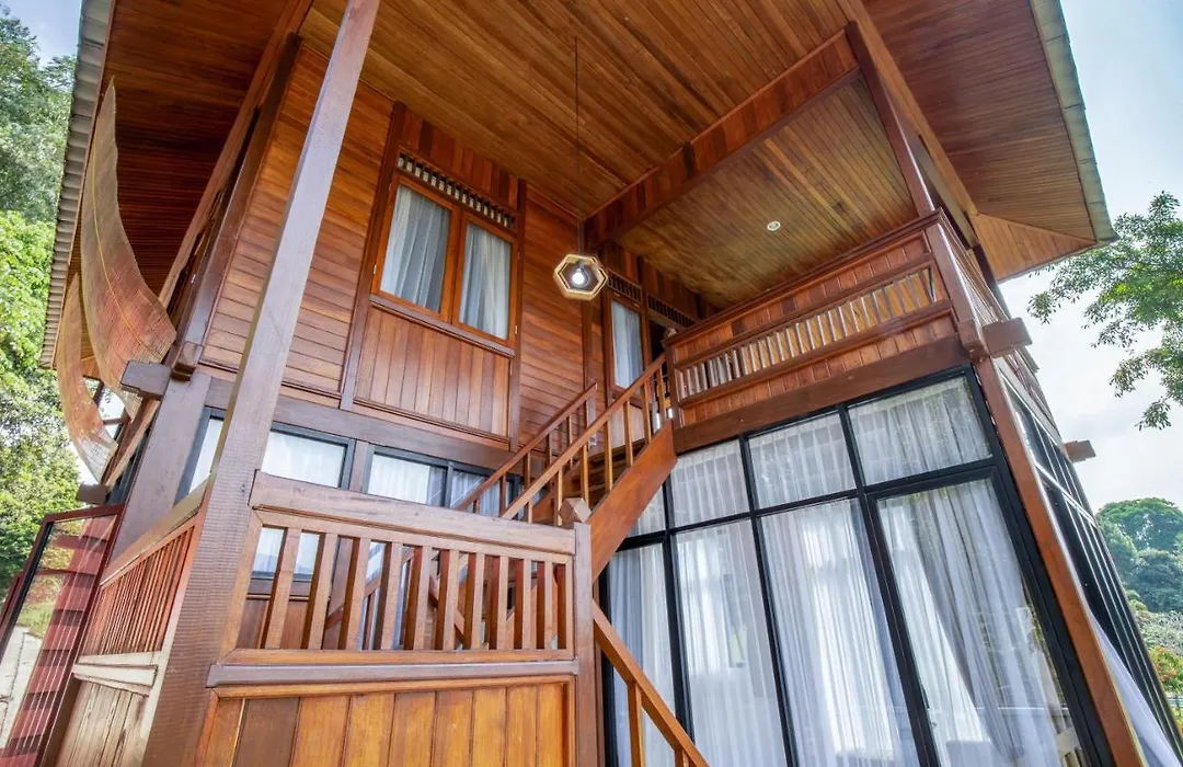 Villa Rahayu-1